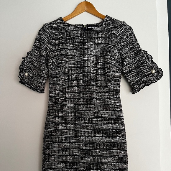 Dress Karl Lagerfeld - Picture 1 of 9